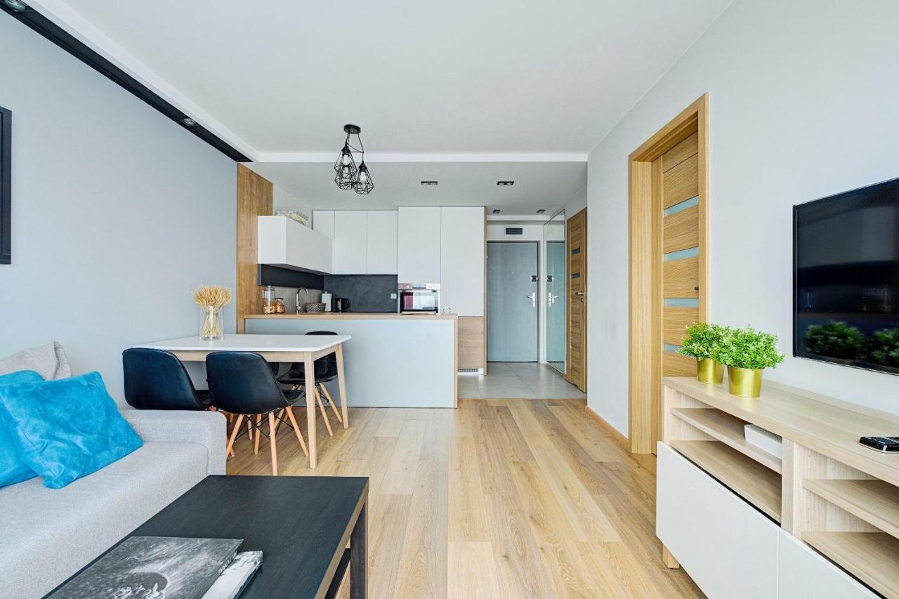 Plater Residence Apartments Warszawa Exteriör bild